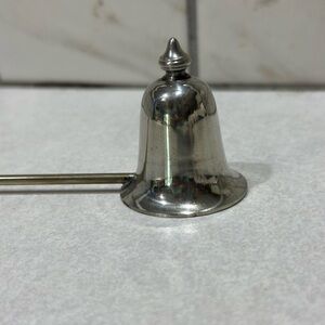 Candle snuffer/Bell shape